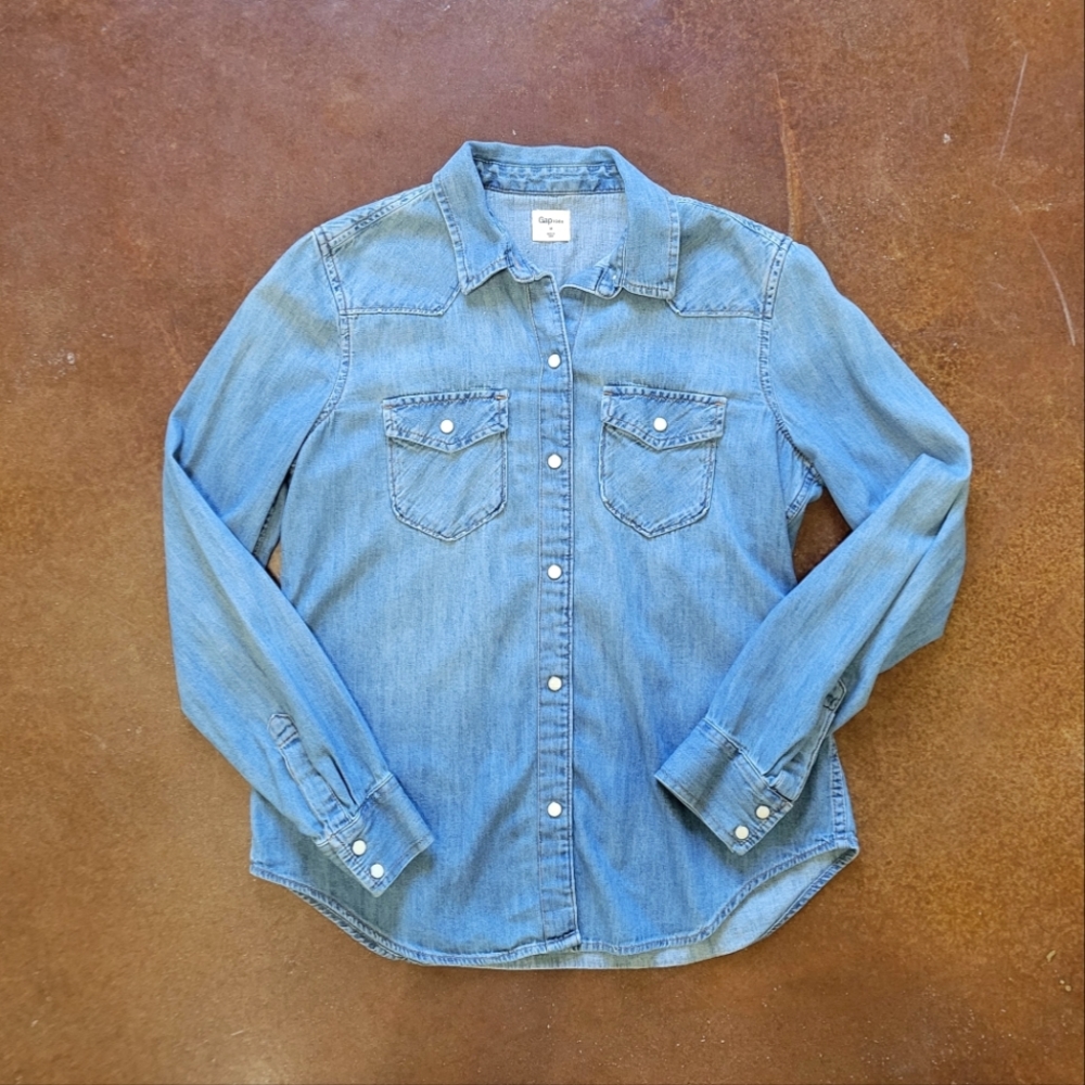 GAP Denim Button Up Western Pearl Snap Shirt